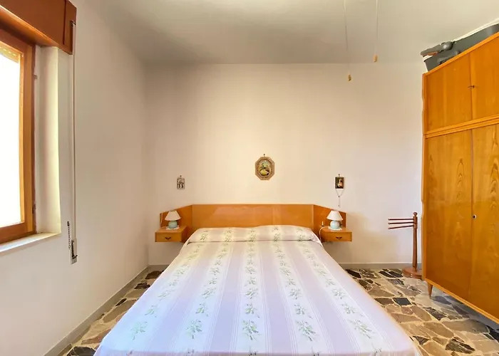 Marina House Apartament *