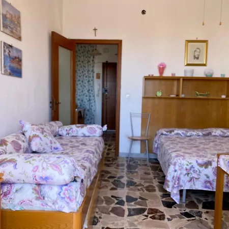 Marina House Апартаменти Галліполі