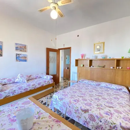 Апартаменты Marina House