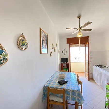 アパート Marina House ガリポリ